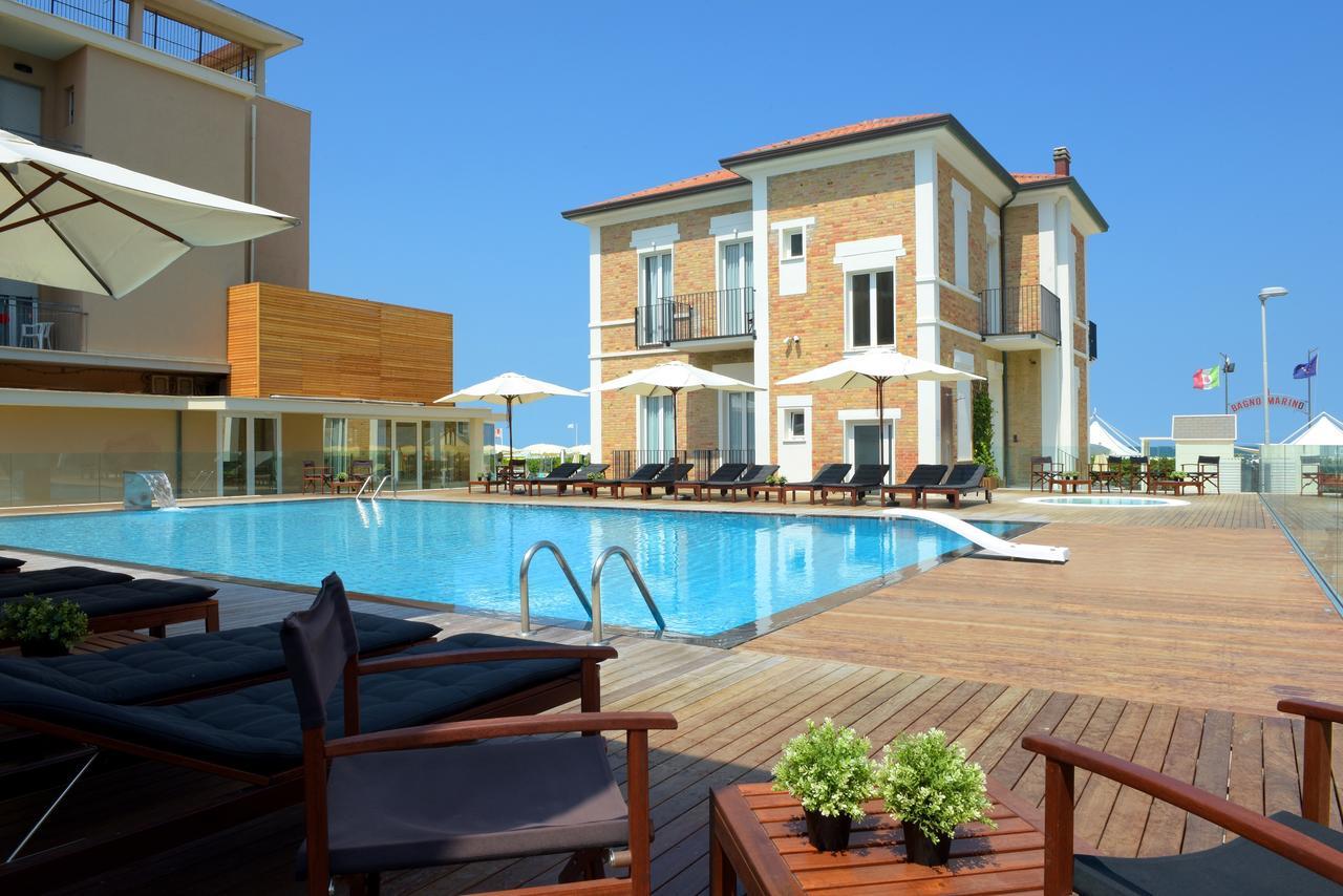 Hotel Capanni Беллария-Иджеа-Марина Экстерьер фото